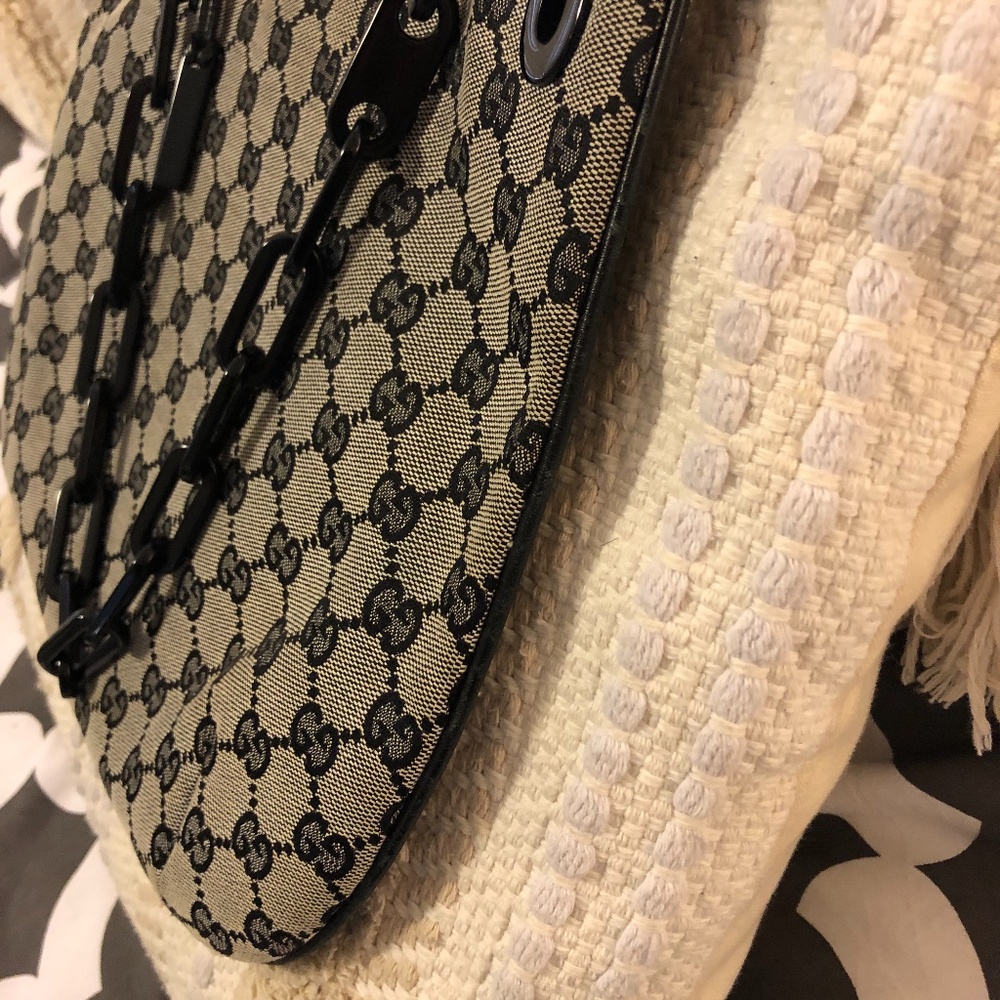 Gucci handbag